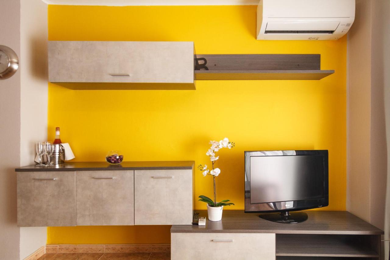 Apartmento Caribe Centro Casasol 네르하 외부 사진